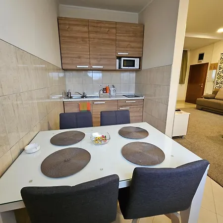 Alf - Om * Banja Luka