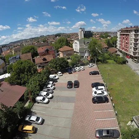 Alf - Om Apartamento
